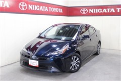 トヨタ プリウス A