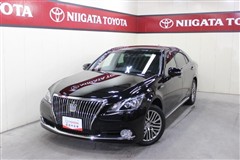 クラウンマジェスタ HEV Four