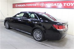 クラウンマジェスタ HEV Four