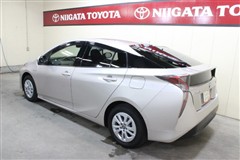 プリウス S セーフティプラス