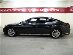 LS500h バージョンL