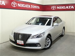 クラウン ロイヤルサルーン