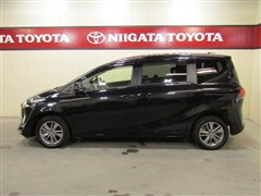 シエンタHV ファンベースG クエロ