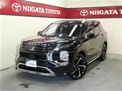 三菱 アウトランダーPHEV G