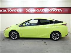 プリウス A ツーリングセレクション