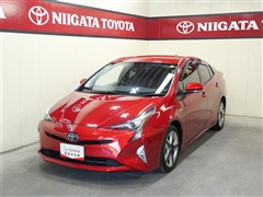トヨタ プリウス S ツーリングセレクション