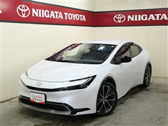 トヨタ プリウス Z