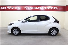 ヤリス ハイブリッド G