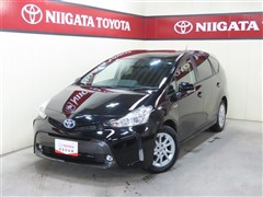 プリウスアルファ S