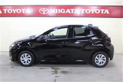 ヤリス ハイブリッド G