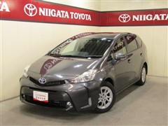 プリウスアルファ S