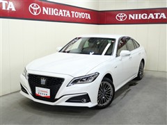 トヨタ クラウンHV G-エグゼFour