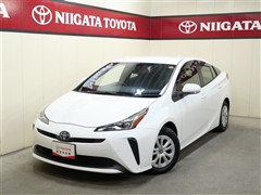 トヨタ プリウス S