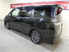 ヴォクシー ZS