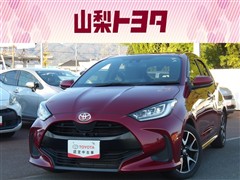 トヨタ　ヤリス Z