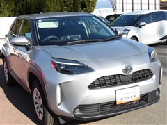 ヤリスクロス X