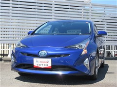 トヨタ プリウス A