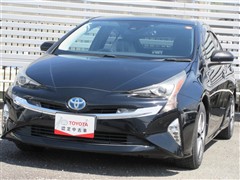 トヨタ プリウス A