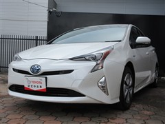トヨタ プリウス A