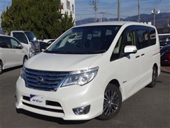 セレナハイブリッド