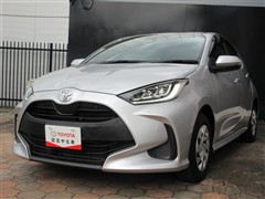 トヨタ ヤリス G