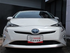 プリウス S セーフティプラス