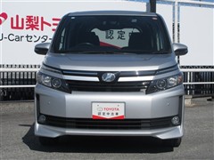ヴォクシー V
