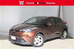 トヨタ C-HR S-T