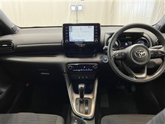 ヤリス ハイブリッド Z