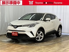 C-HR ハイブリッド S