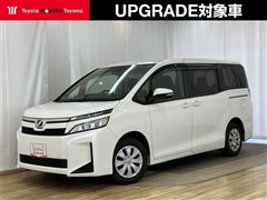 トヨタ ヴォクシー X