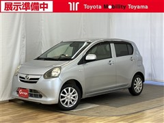 ダイハツ ミライース X メモリアルエディション