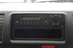 ハイエースバン DX