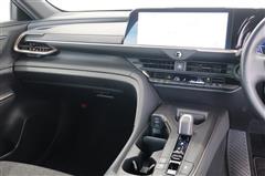 クラウン クロスオーバー Gアドバ