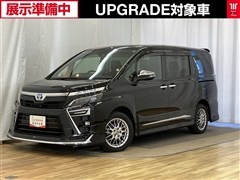 トヨタ ヴォクシー HEV ZS キラメキ3