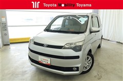 トヨタ スペイド Y