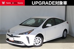 プリウス S