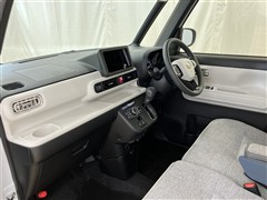 ムーヴキャンバス ストライプス G