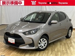 トヨタ ヤリス X