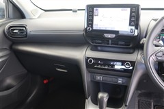 ヤリスクロス ハイブリッド G