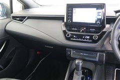 カローラ HEV ダブルバイビー