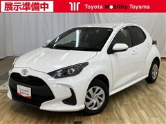 トヨタ ヤリス X