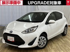 トヨタ アクア S