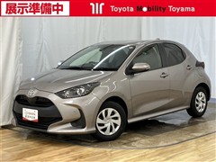 トヨタ ヤリス X