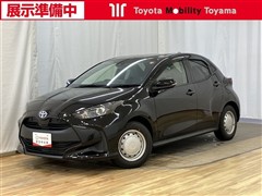 ヤリス ハイブリッド X