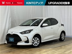 トヨタ ヤリス ハイブリッド U