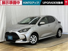 トヨタ ヤリス ハイブリッド U