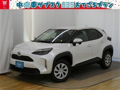 トヨタ　ヤリスクロス ハイブリッド U