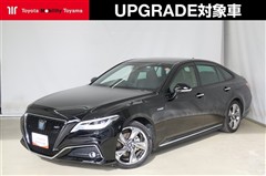 クラウン ハイブリッド RS