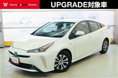 トヨタ プリウス A